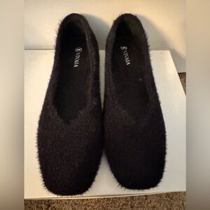 Vivalia Women's Black Shoes